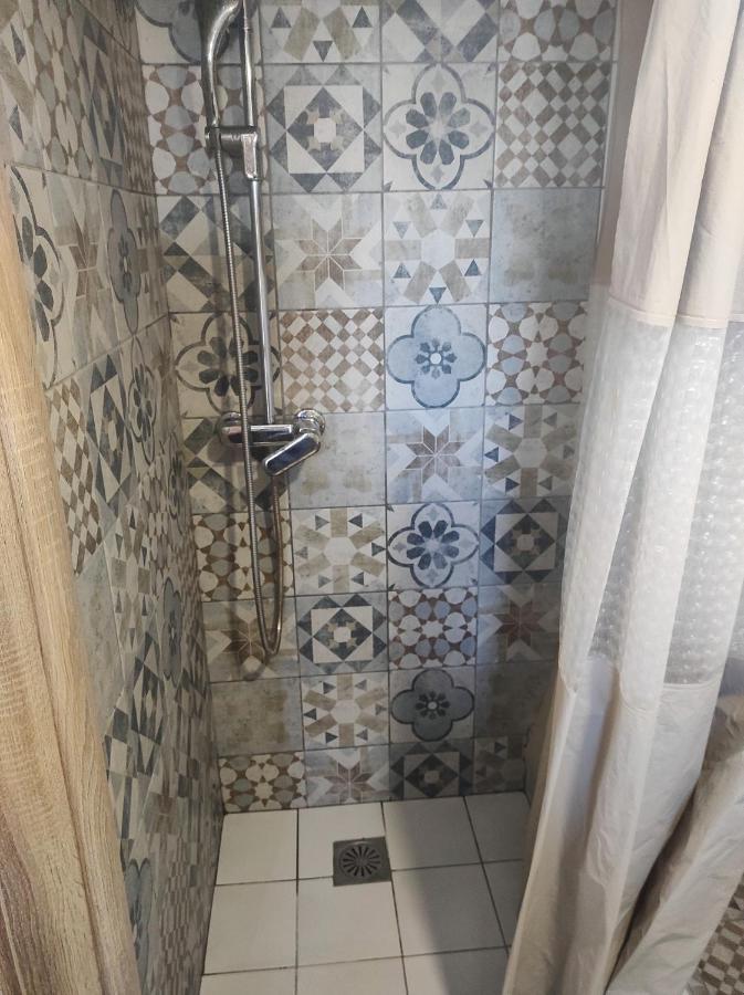 Σοφίτα Καλλύνω Apartment Salonic Exterior foto