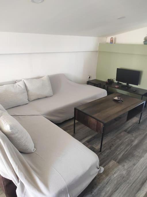 Σοφίτα Καλλύνω Apartment Salonic Exterior foto